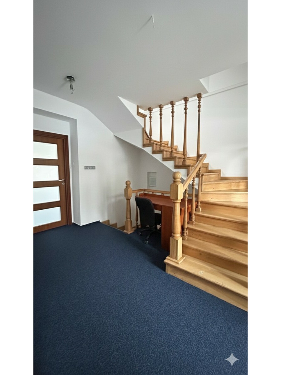 Warszawa, Mokotów, Rolna, Wynajem piętra/biura z tarasem i ogródkiem