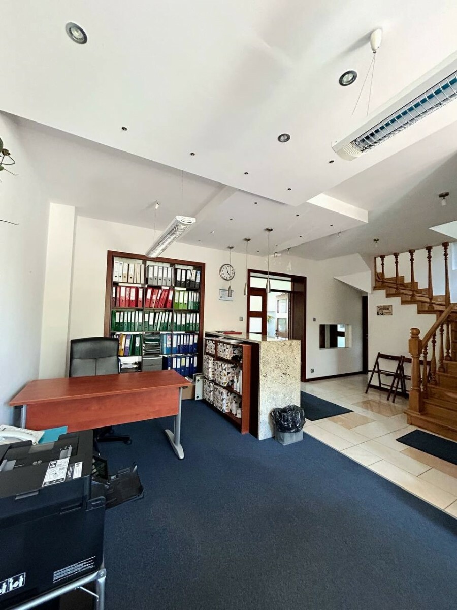 Warszawa, Mokotów, Rolna, Wynajem piętra/biura z tarasem i ogródkiem