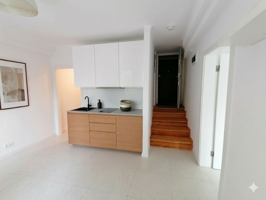 Warszawa, Mokotów, Tyniecka, 2 pokoje w kamienicy