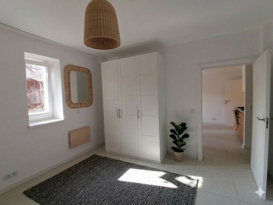 Warszawa, Mokotów, Tyniecka, 2 pokoje w kamienicy