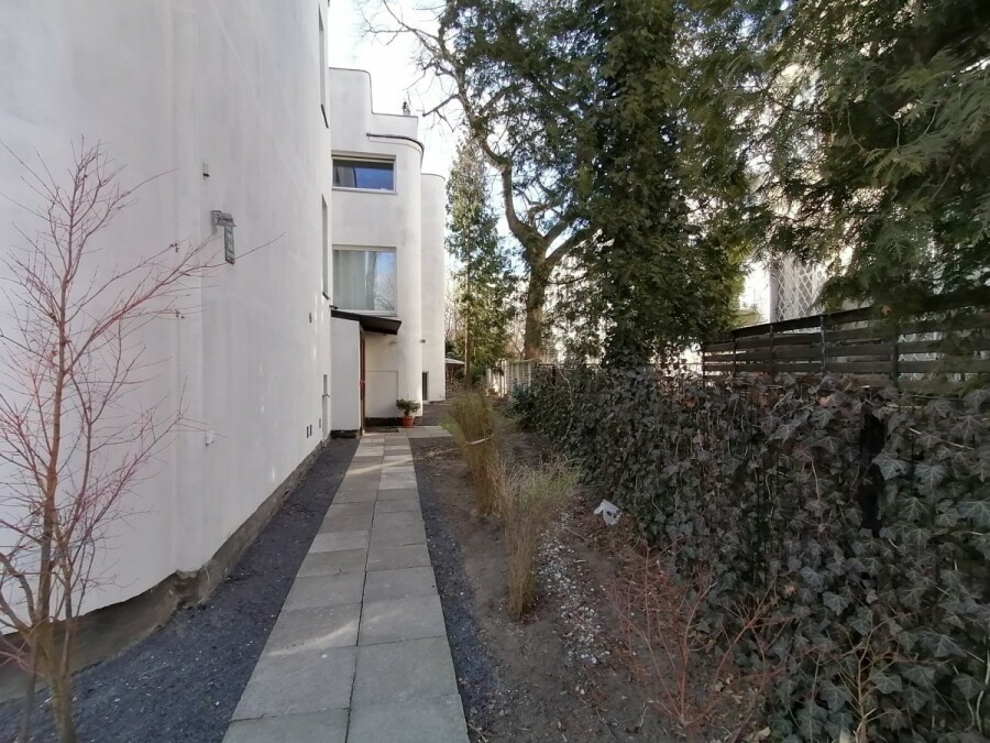 Warszawa, Mokotów, Tyniecka, 2 pokoje w kamienicy