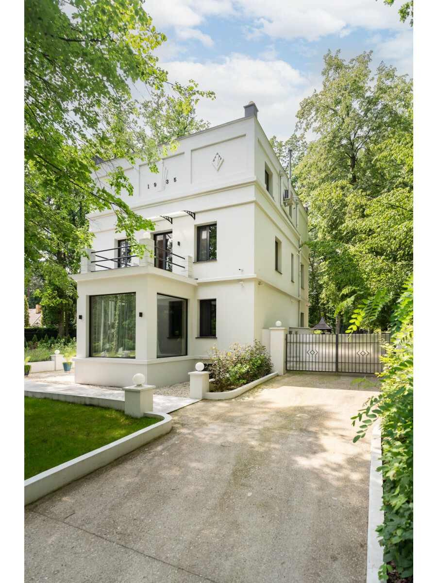 Piaseczno, Zalesie Dolne, Unikalna willa w sercu Zalesia Dolnego - Piaseczno