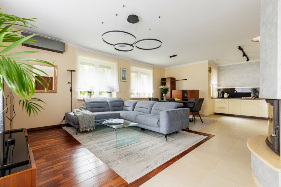 Warszawa, Białołęka, Bliska Białołęka, spokojne sąsiedztwo