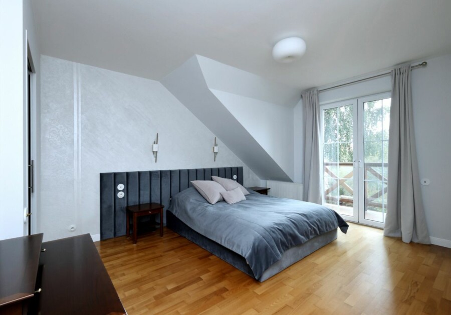 Warszawa, Białołęka, Segment skrajny z pięknie zagospodarowanym ogrodem