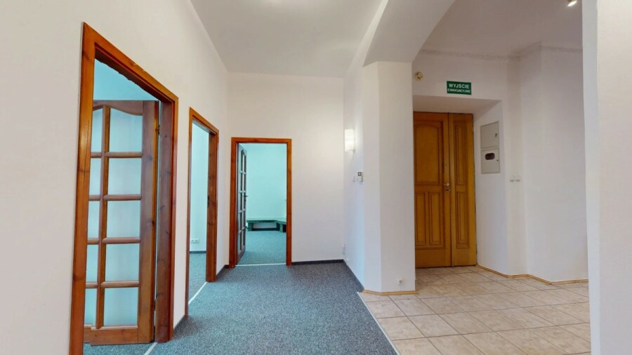 Warszawa, Śródmieście, Polna, Biuro 131 m² (5 pokoi) zabytkowa kamienica