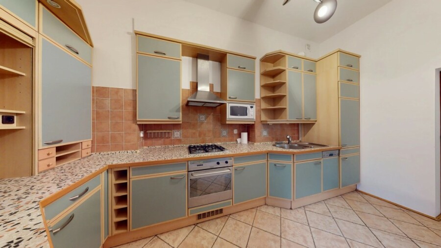 Warszawa, Śródmieście, Polna, Biuro 131 m² (5 pokoi) zabytkowa kamienica