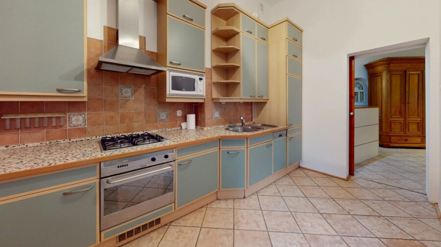 Warszawa, Śródmieście, Polna, Biuro 131 m² (5 pokoi) zabytkowa kamienica