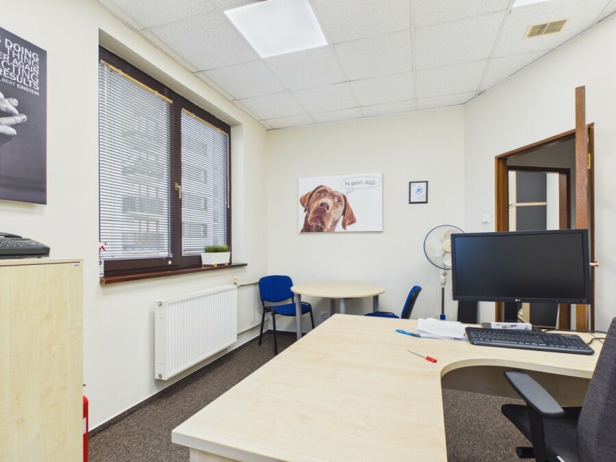 Warszawa, Wola Ulrychów, Nakielska, 4 kondygnacje w budynku biurowym na wynajem