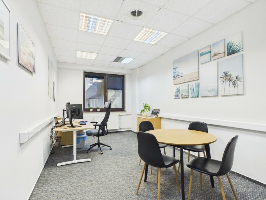 Warszawa, Wola Ulrychów, Nakielska, 4 kondygnacje w budynku biurowym na wynajem