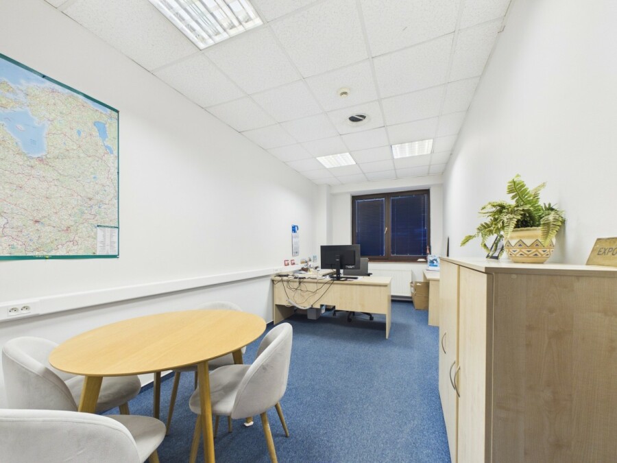 Warszawa, Wola Ulrychów, Nakielska, 4 kondygnacje w budynku biurowym na wynajem