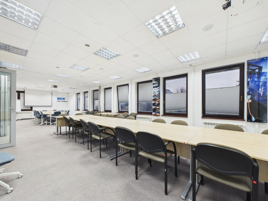 Warszawa, Wola Ulrychów, Nakielska, 4 kondygnacje w budynku biurowym na wynajem