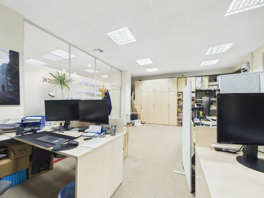 Warszawa, Wola Ulrychów, Nakielska, 4 kondygnacje w budynku biurowym na wynajem