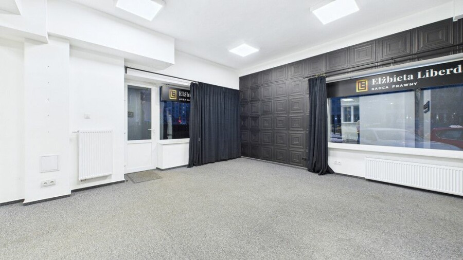 Warszawa, Wola, Biuro z witrynami. Złota 79, Warszawa Wola.