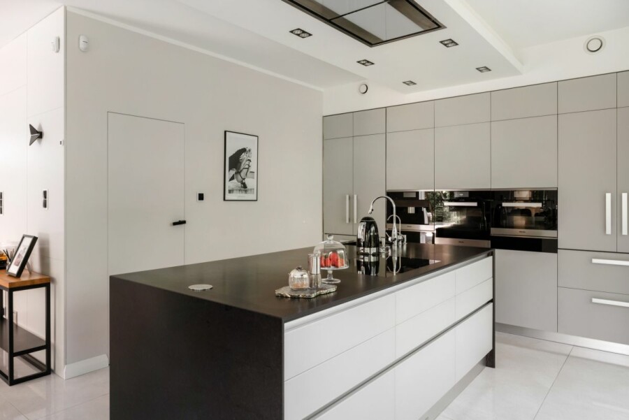 Warszawa, Wilanów, Ruczaj, Nowoczesny | wolnostojący | duży ogród