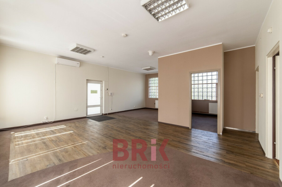 Warszawa, Targówek, Radzymińska, Lokal biurowo - handlowy ul. Radzymińska