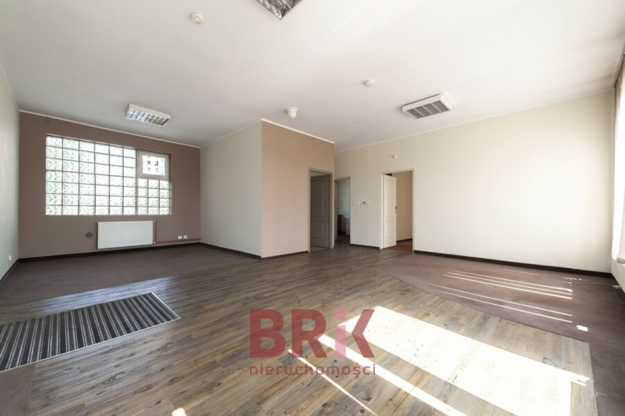 Warszawa, Targówek, Radzymińska, Lokal biurowo - handlowy ul. Radzymińska