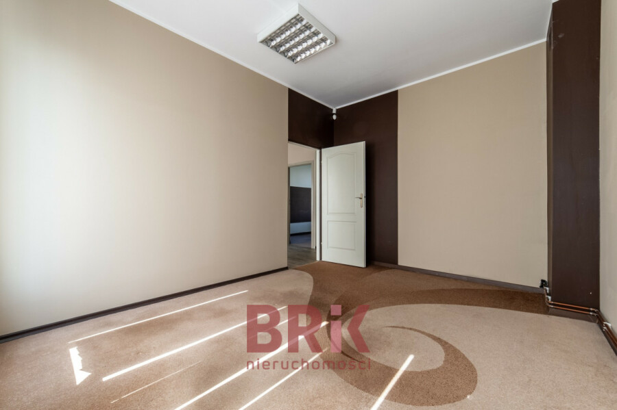 Warszawa, Targówek, Radzymińska, Lokal biurowo - handlowy ul. Radzymińska