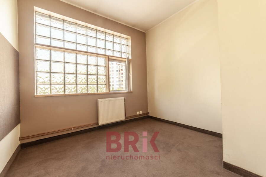 Warszawa, Targówek, Radzymińska, Lokal biurowo - handlowy ul. Radzymińska