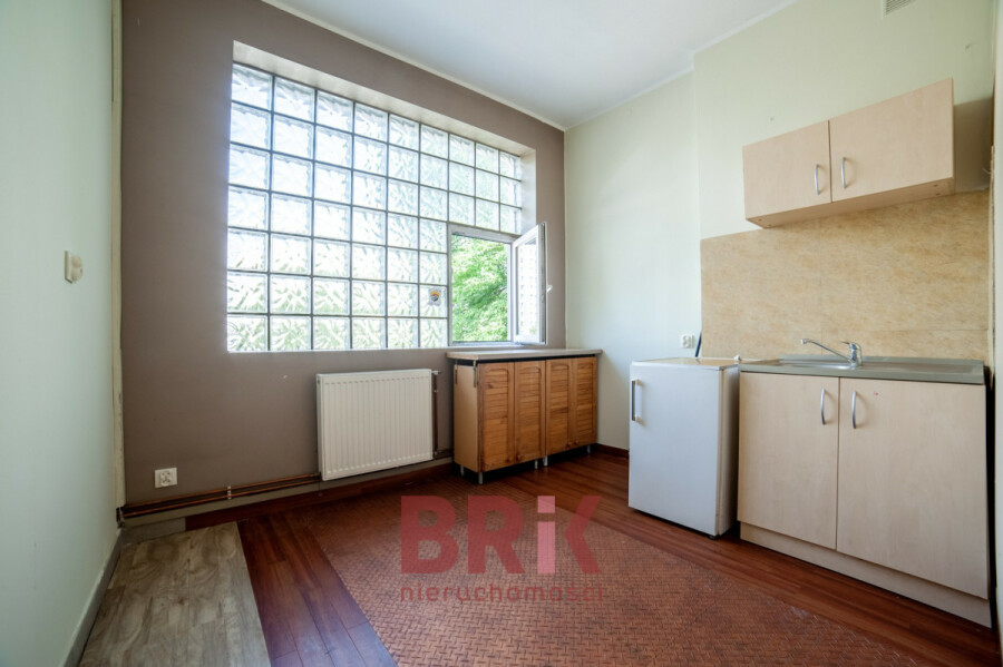 Warszawa, Targówek, Radzymińska, Lokal biurowo - handlowy ul. Radzymińska