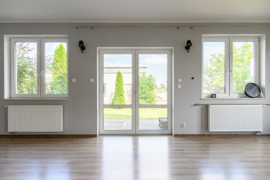 powiat wołomiński, Radzymin, Biskupa Józefa Hollaka, Atrakcyjny dom w zabudowie bliźniaczej - Radzymin