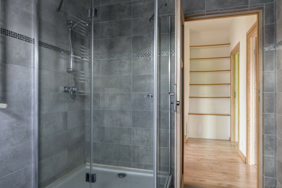 powiat wołomiński, Radzymin, Biskupa Józefa Hollaka, Atrakcyjny dom w zabudowie bliźniaczej - Radzymin