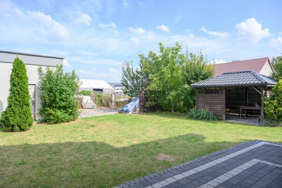 powiat wołomiński, Radzymin, Biskupa Józefa Hollaka, Atrakcyjny dom w zabudowie bliźniaczej - Radzymin