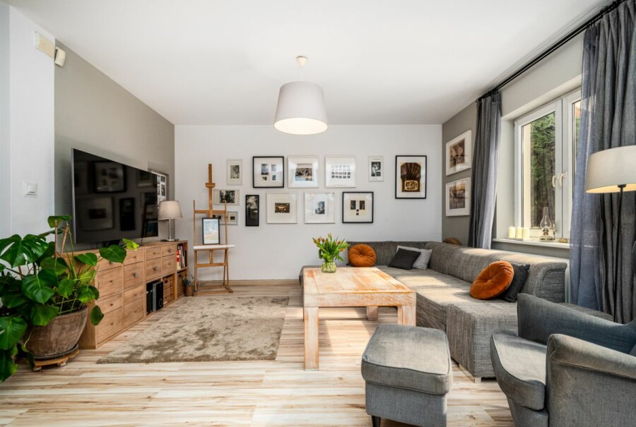 powiat Warszawa, Warszawa, Przylaszczkowa, Dom szeregowy z pięknym ogrodem Wawer