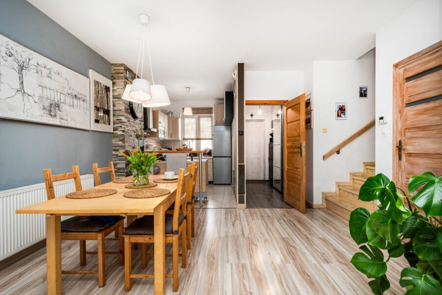 powiat Warszawa, Warszawa, Przylaszczkowa, Dom szeregowy z pięknym ogrodem Wawer