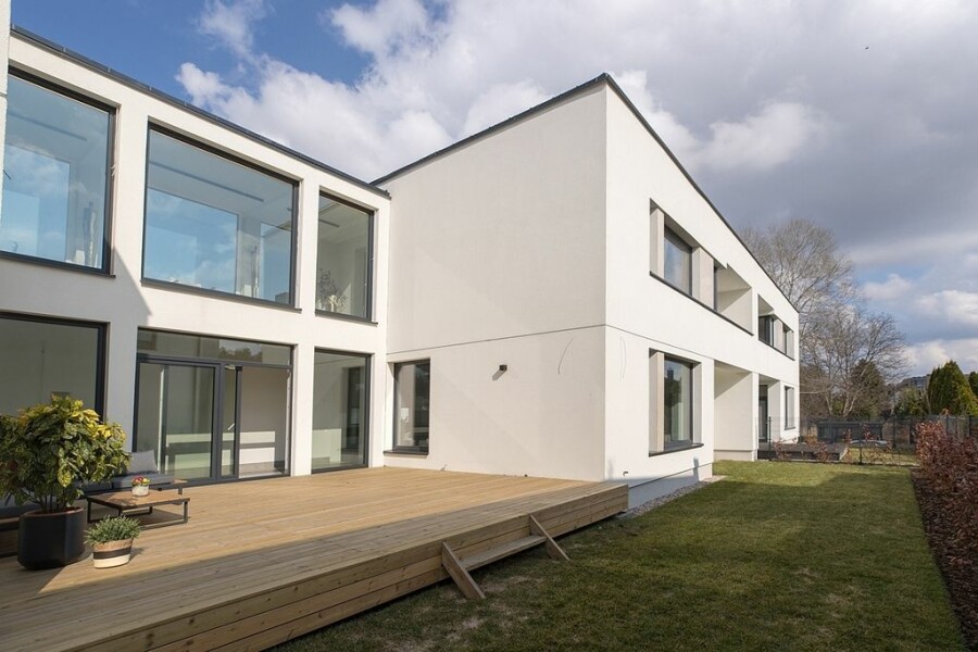 Warszawa, Wilanów Zawady, Syta, Jedna nieruchomość( 2 domy) wiele możliwości.