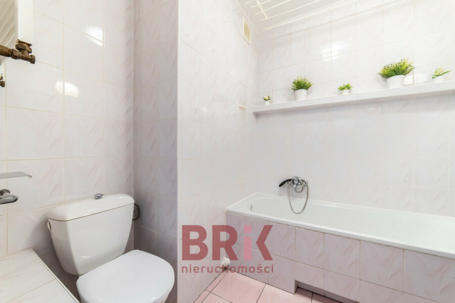 Warszawa, Targówek, Ks. Piotra Skargi, 1 pok METRO