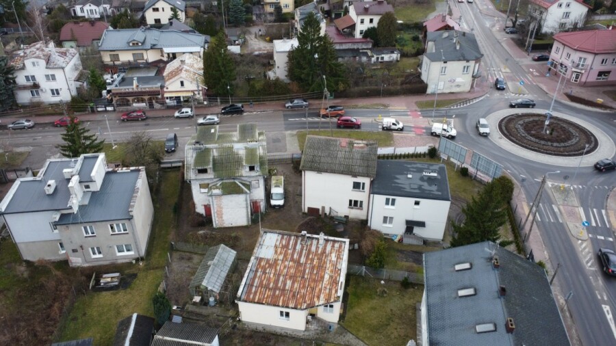 powiat wołomiński, Wołomin, Fieldorfa, Dwa domy w centrum Wołomina