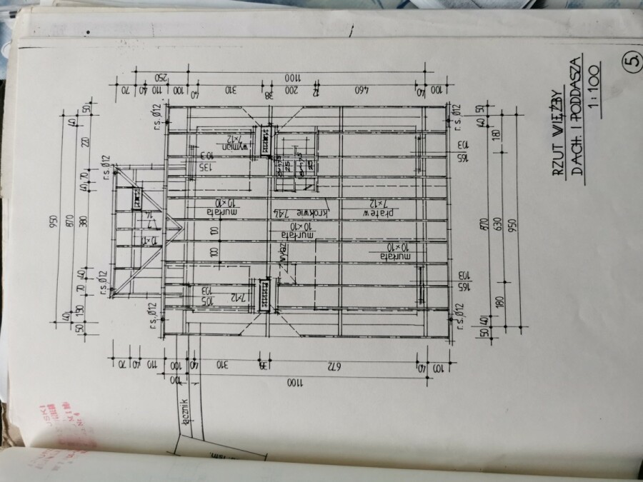 powiat wołomiński, Wołomin, Fieldorfa, Dwa domy w centrum Wołomina