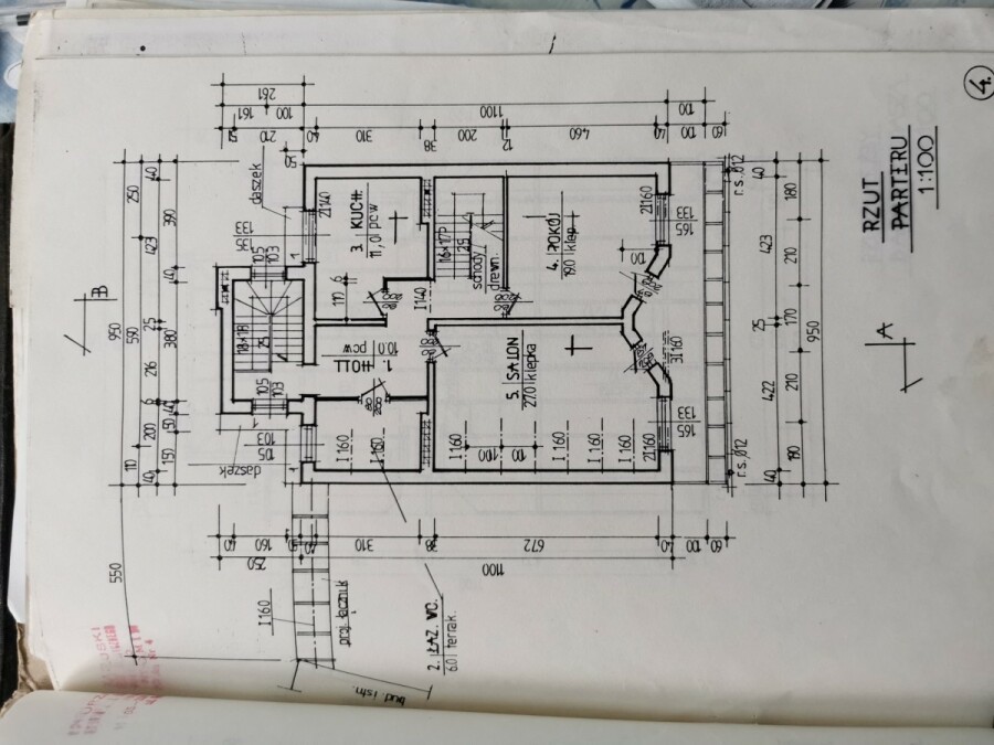 powiat wołomiński, Wołomin, Fieldorfa, Dwa domy w centrum Wołomina