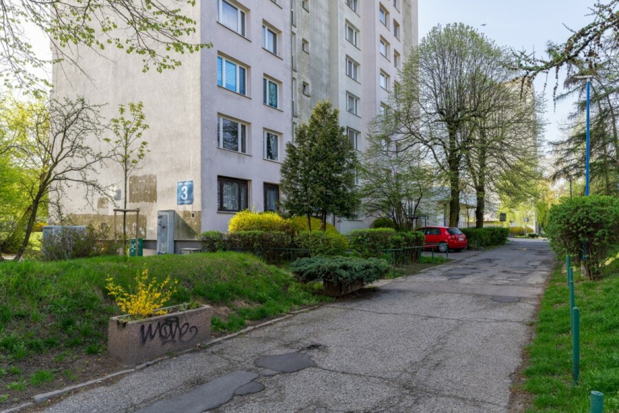 Warszawa, Ursynów, Benedykta Dybowskiego, FUNKCJONALNE 60 M² NA URSYNOWIE BLISKO METRA
