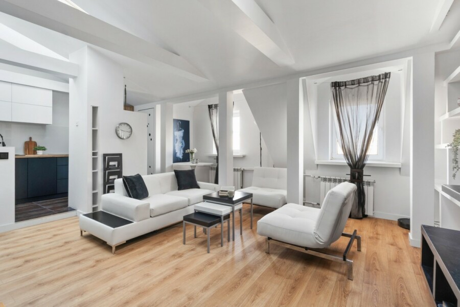 Warszawa, Ursynów Kabaty, Ekologiczna, Antresola-Las Kabacki-300m do metra