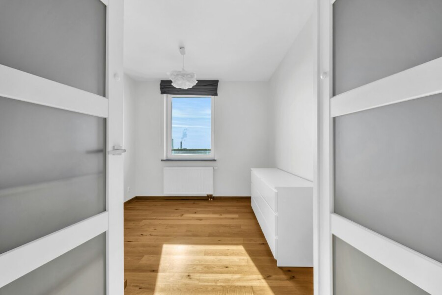 Warszawa, Praga-Południe Gocław, Jugosłowiańska, Apartament z widokami i prywatnym magazynem