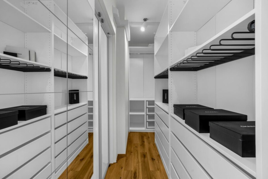 Warszawa, Praga-Południe Gocław, Jugosłowiańska, Apartament z widokami i prywatnym magazynem