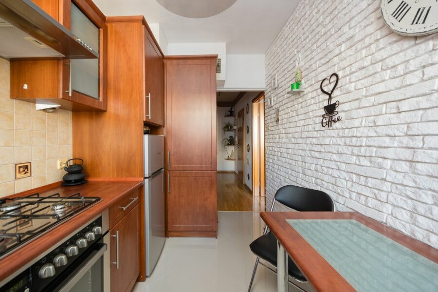 Warszawa, Praga-Południe, Stanisława Mikołajczyka, Dwustronne Zabudowany Balkon 7,5m2 CH Promenada