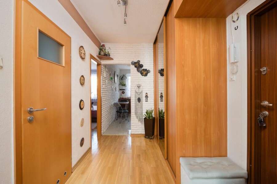 Warszawa, Praga-Południe, Stanisława Mikołajczyka, Dwustronne Zabudowany Balkon 7,5m2 CH Promenada