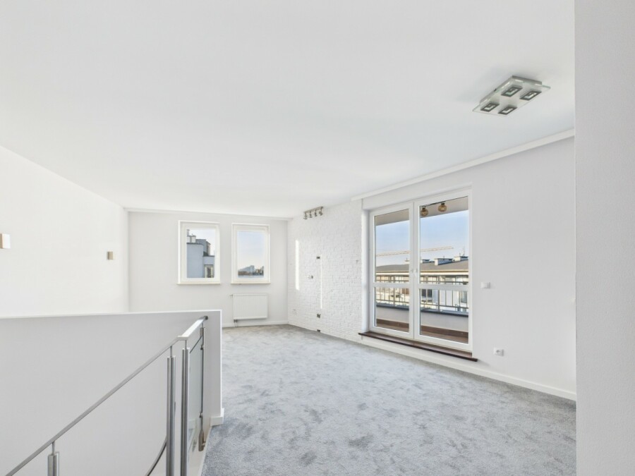 Warszawa, Praga-Południe Gocławek, Liwiecka, Dwupoziomowy apartament 101 m2 Gocławek.