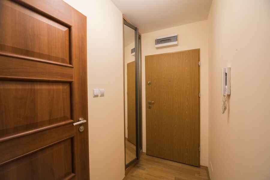 Warszawa, Ursus Skorosze, Skoroszewska, 2 pokoje z 3 balkonami + garaż | Ursus,Skorosze