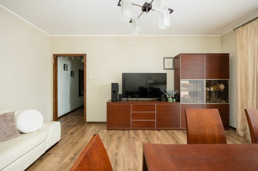 Warszawa, Bemowo, Narwik, 2mindo S8 Metro Lazurowa Wysoki Parter