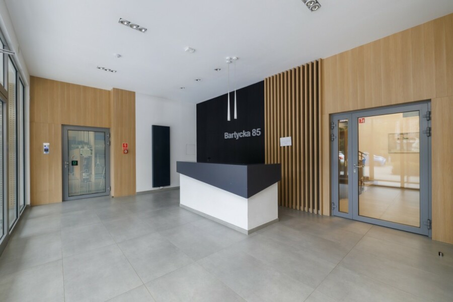 Warszawa, Mokotów, Bartycka, 2pokoje z tarasem i garażem Mokotów do wprowadzeni