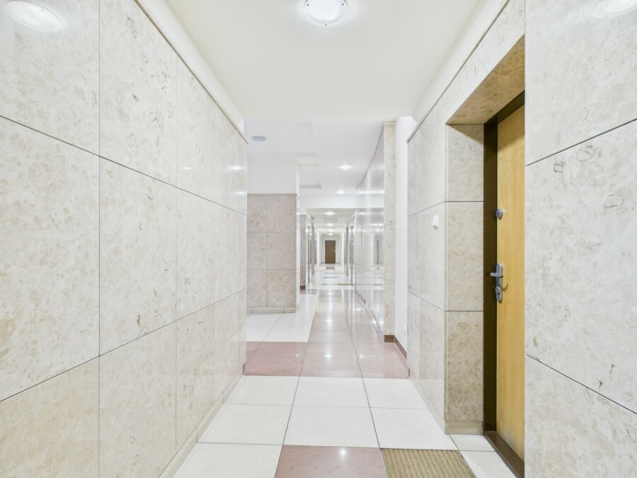 Warszawa, Mokotów Służew, Aleja Wyścigowa, Gotowe do wprowadzenia - Duży Balkon - Cicho