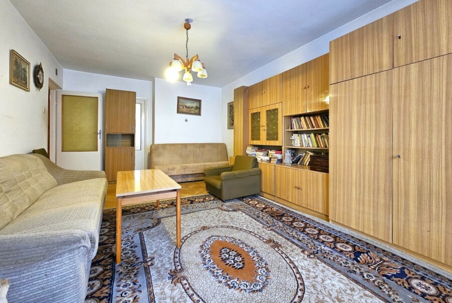 Warszawa, Mokotów, Aleja Niepodległości, Niepodległości, 2 pokoje, balkon, cegła, winda.