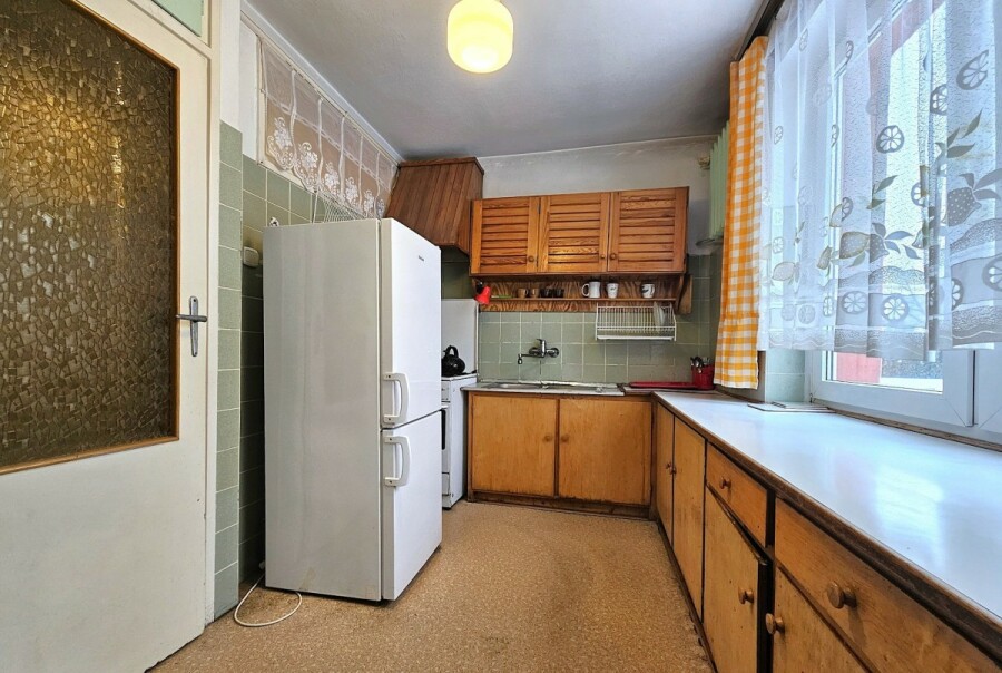 Warszawa, Mokotów, Aleja Niepodległości, Niepodległości, 2 pokoje, balkon, cegła, winda.