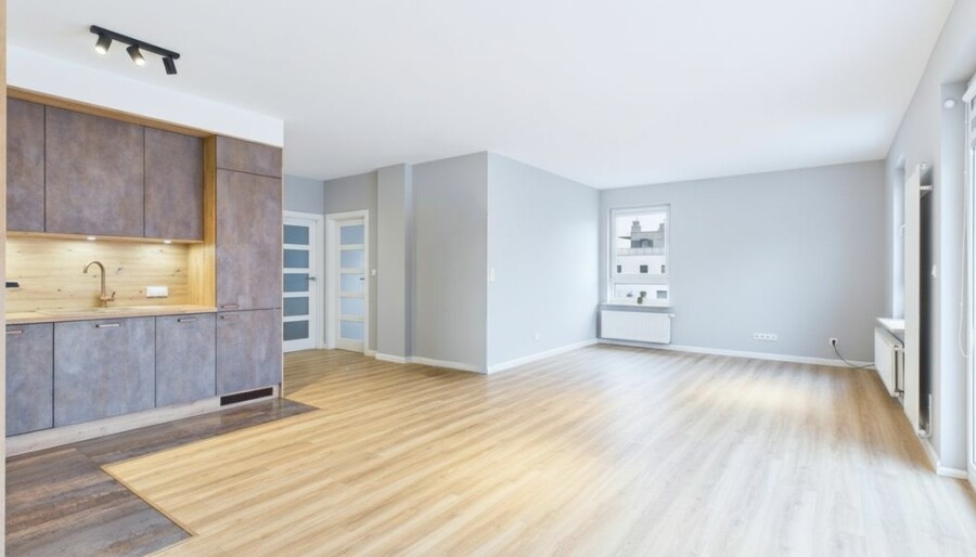 Warszawa, Mokotów, Santocka, Duży salon 40 m², 2 sypialnie, balkon, 2 x garaż