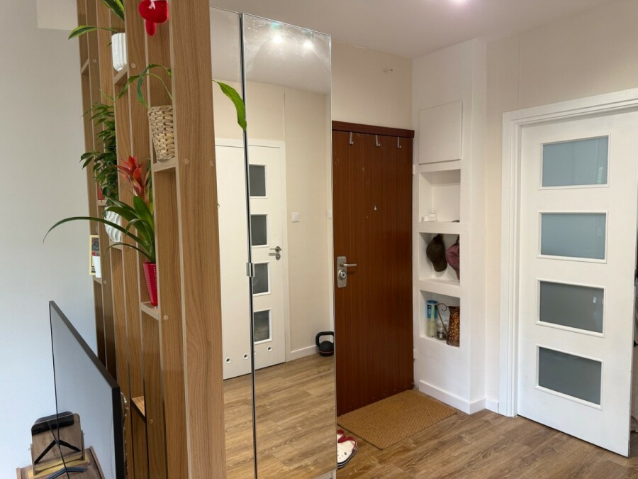 Warszawa, Mokotów, Domaniewska, po remoncie | 2 pokoje | dwustronne | metro |