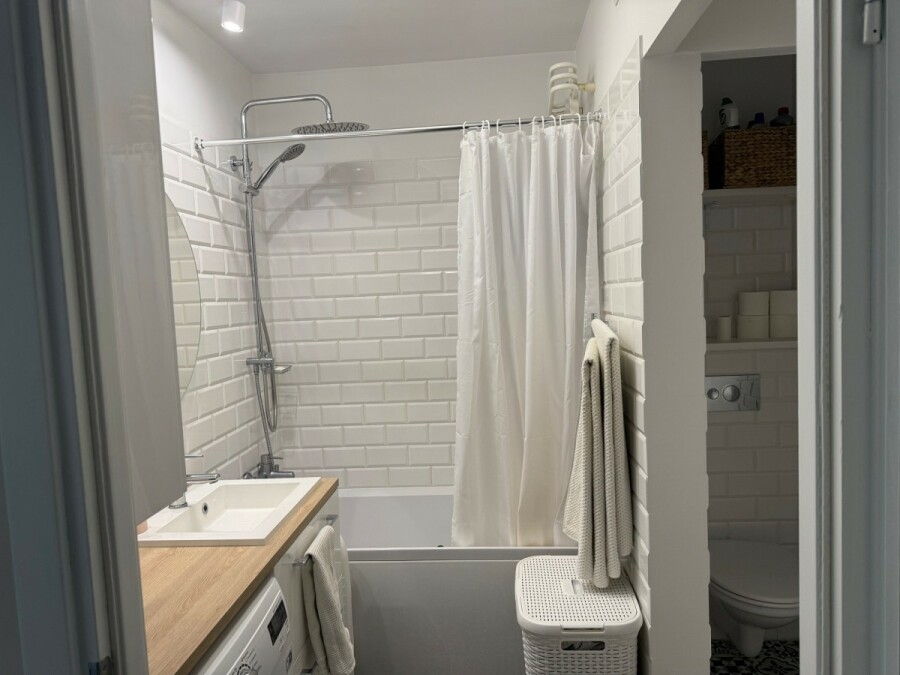 Warszawa, Mokotów, Domaniewska, po remoncie | 2 pokoje | dwustronne | metro |