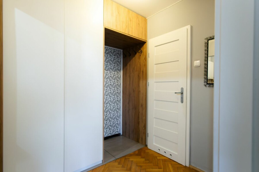 Warszawa, Mokotów Stary Mokotów, Belwederska, 2 pokojowe z balkonem w dobrej lokalizacji